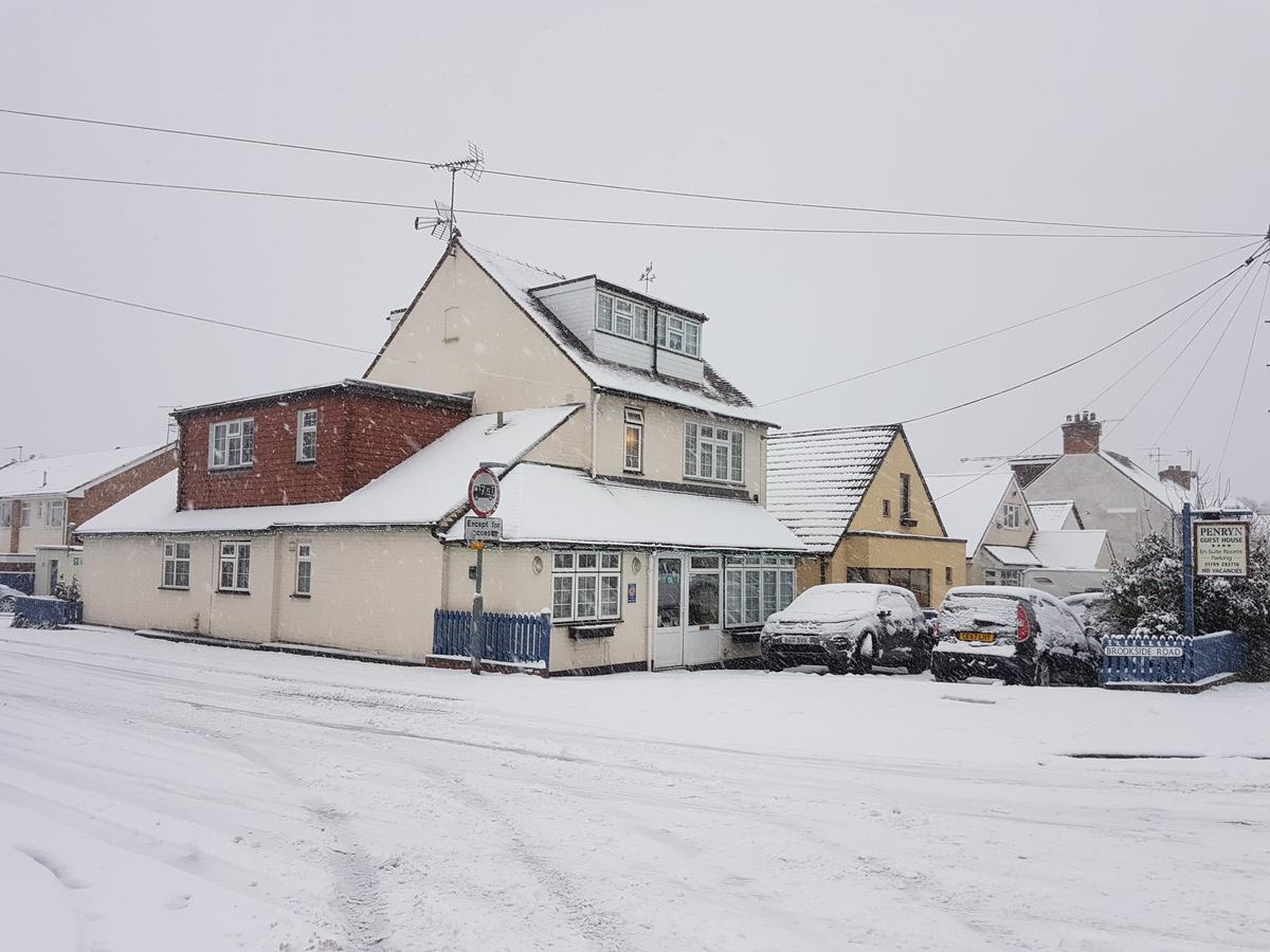 Penryn Guest House, Ensuite Rooms, Free Parking And Free Wifi Стретфорд-на-Ейвоні Екстер'єр фото